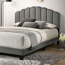 Load image into Gallery viewer, Christi Queen Bed
