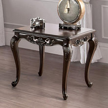 Load image into Gallery viewer, Halcaster End Table
