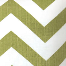 Load image into Gallery viewer, ZOE 18&quot; X 18&quot; Pillow, Green Chevron (2/CTN)
