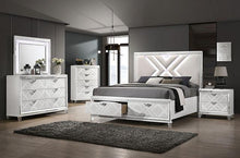 Load image into Gallery viewer, EMMELINE Cal.King Bed, White
