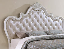 Load image into Gallery viewer, Ventresca 4 &amp; 5 Piece Queen Bedroom Set White &amp; Chrome
