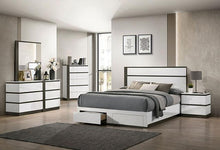 Load image into Gallery viewer, BIRSFELDEN Cal.King Bed w/ Drawers, White
