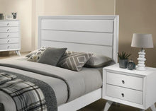 Load image into Gallery viewer, DORTMUND Cal.King, E.King, &amp; Queen Bed
