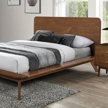 Load image into Gallery viewer, Stathelle Bed
