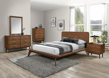 Load image into Gallery viewer, Stathelle Bed
