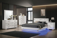 Load image into Gallery viewer, Erlach Bed Black &amp; White
