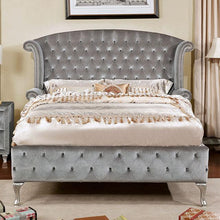 Load image into Gallery viewer, Alzir Gray &amp; Black Queen &amp; E.King Bed
