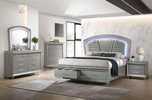 Load image into Gallery viewer, MADDIE Queen Bed, Silver
