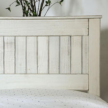 Load image into Gallery viewer, Rockwall Full, Queen, &amp; Twin Bed White, Gray, &amp; White
