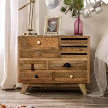 Load image into Gallery viewer, BLANCHEFLEUR Chest image
