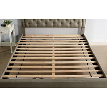 Load image into Gallery viewer, Aubree Bed
