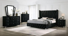 Load image into Gallery viewer, Carissa Queen Bedroom Set
