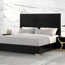 Load image into Gallery viewer, Goldsberg E.King &amp; Queen Bed Grey &amp; Pink

