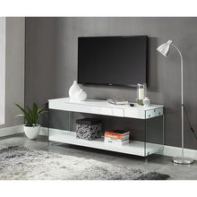 Load image into Gallery viewer, Sabugal White 70&quot; TV Stand
