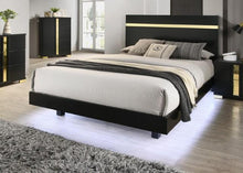 Load image into Gallery viewer, Lillestrom E.King, Queen, Full, &amp; Full Bed Black &amp; White
