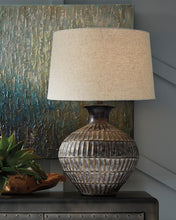 Load image into Gallery viewer, Magan Table Lamp
