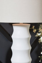 Load image into Gallery viewer, Veraleigh Table Lamp
