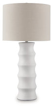Load image into Gallery viewer, Veraleigh Table Lamp
