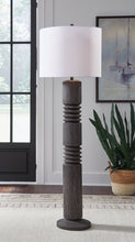 Load image into Gallery viewer, Fainwell Floor Lamp
