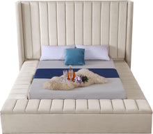 Load image into Gallery viewer, Kiki Cream Velvet Full Bed (3 Boxes)
