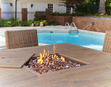 Load image into Gallery viewer, Walton Bridge Outdoor Dining Set
