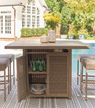 Load image into Gallery viewer, Walton Bridge Outdoor Dining Set
