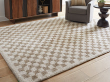 Load image into Gallery viewer, Karamen Large Rug
