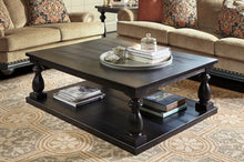Load image into Gallery viewer, Mallacar Occasional Table Set
