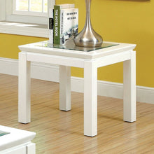 Load image into Gallery viewer, Venta End Table
