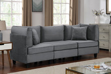 Load image into Gallery viewer, Sofa Sandrine
