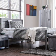 Load image into Gallery viewer, Mccredmond Queen Bed

