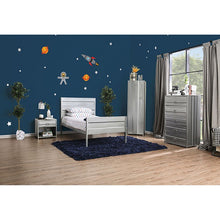 Load image into Gallery viewer, McCredmond Twin Bed
