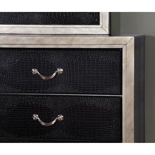 Load image into Gallery viewer, Liza Queen Bed
