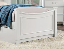 Load image into Gallery viewer, Lycoris Bed
