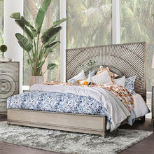 Load image into Gallery viewer, Kamalah Cal.King &amp; Cal.King Bed
