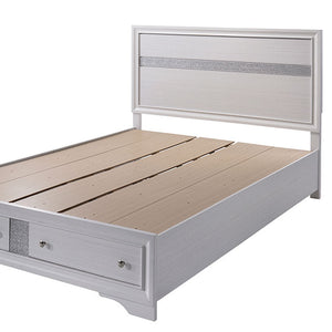 Chrissy 4 Pc Queen Bedroom Set