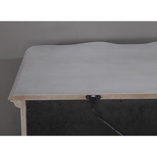 Load image into Gallery viewer, Aalok Bed
