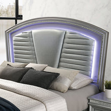 Load image into Gallery viewer, Maddie Bed White &amp; Silver

