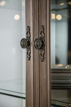 Load image into Gallery viewer, Seven Oaks Hutch &amp; Buffet
