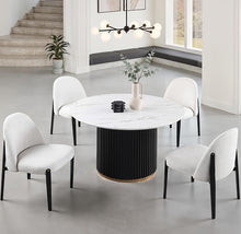 Load image into Gallery viewer, Borden 5 Pc. Dining Table Set
