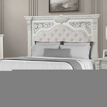 Load image into Gallery viewer, Promenade E.King &amp; Queen Bed Brown &amp; White
