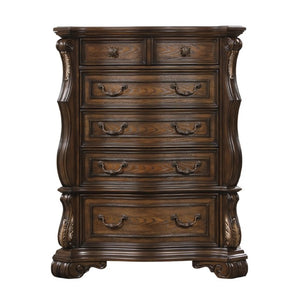 Leovanni Chest