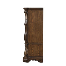 Load image into Gallery viewer, Leovanni Chest
