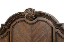 Load image into Gallery viewer, Leovanni E.King &amp; Queen Bed
