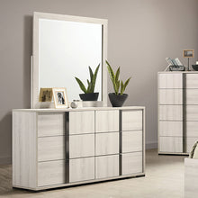 Load image into Gallery viewer, Horten Dressser
