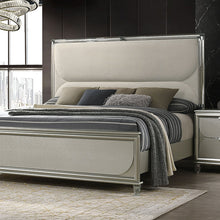 Load image into Gallery viewer, Sheridan E.King &amp; Queen Bed
