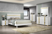 Load image into Gallery viewer, Lillestrom Queen Bedroom Set
