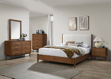Load image into Gallery viewer, Thusis Bed
