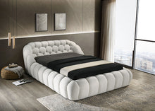 Load image into Gallery viewer, Newquay E.King &amp; Queen Bed White, Grey, &amp; Black
