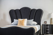 Load image into Gallery viewer, Melodi Parc Bed Black &amp; Silver

